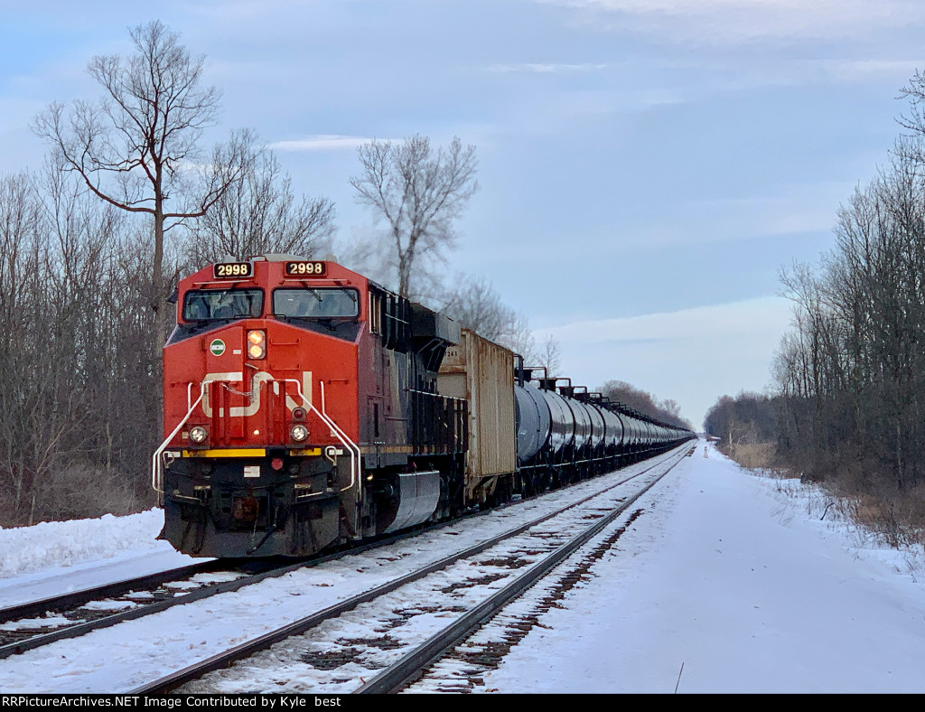 CN 2998 on K685